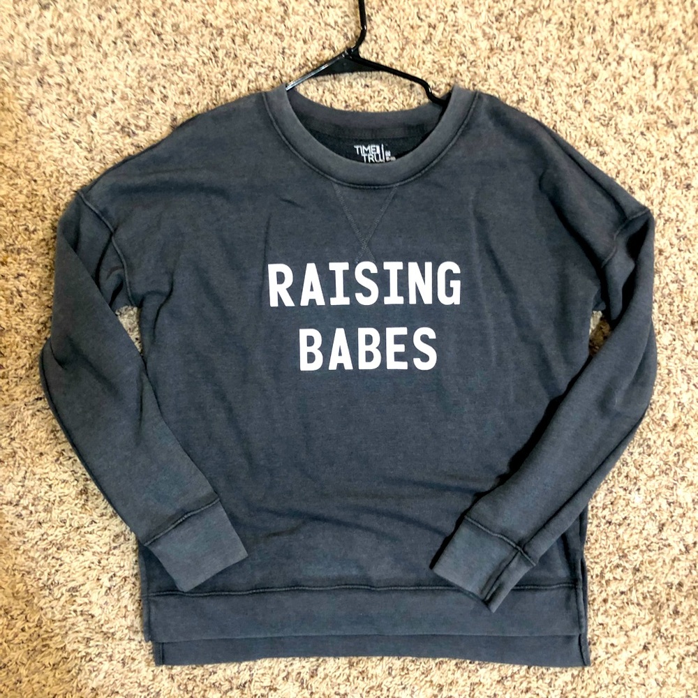 Distressed Mama crewneck